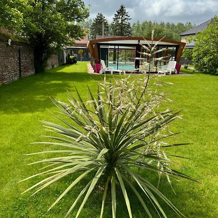 Gite Avec Piscine Lestrem Exterior foto